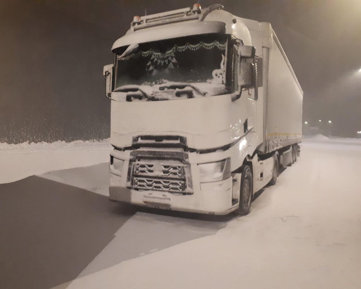 IMG_20251229_004_1250_1000